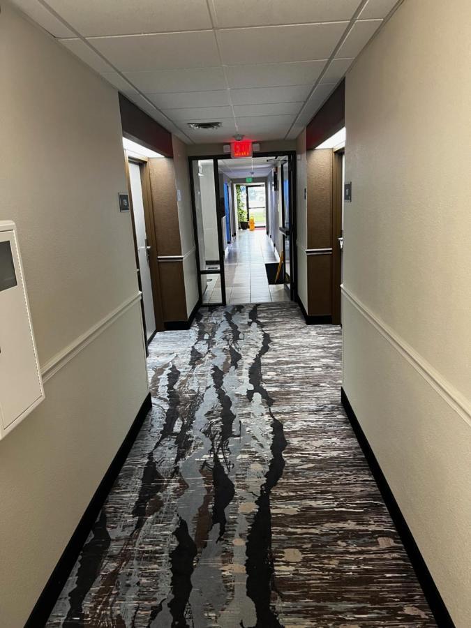 Hotel Baymont By Wyndham Ohio