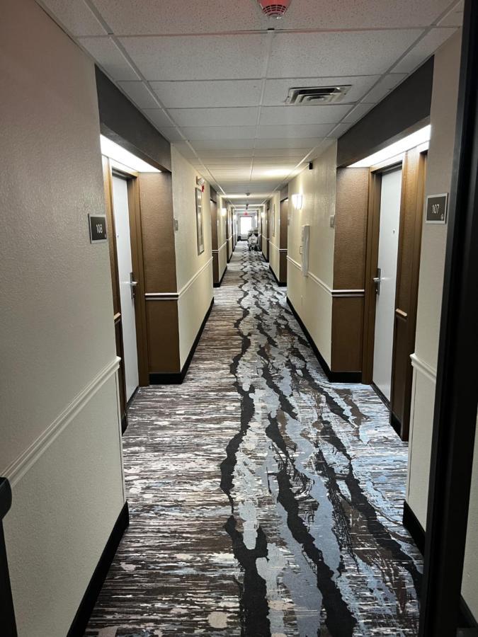 Baymont By Wyndham Ohio Monroe