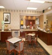 Hotel Baymont By Wyndham Ohio