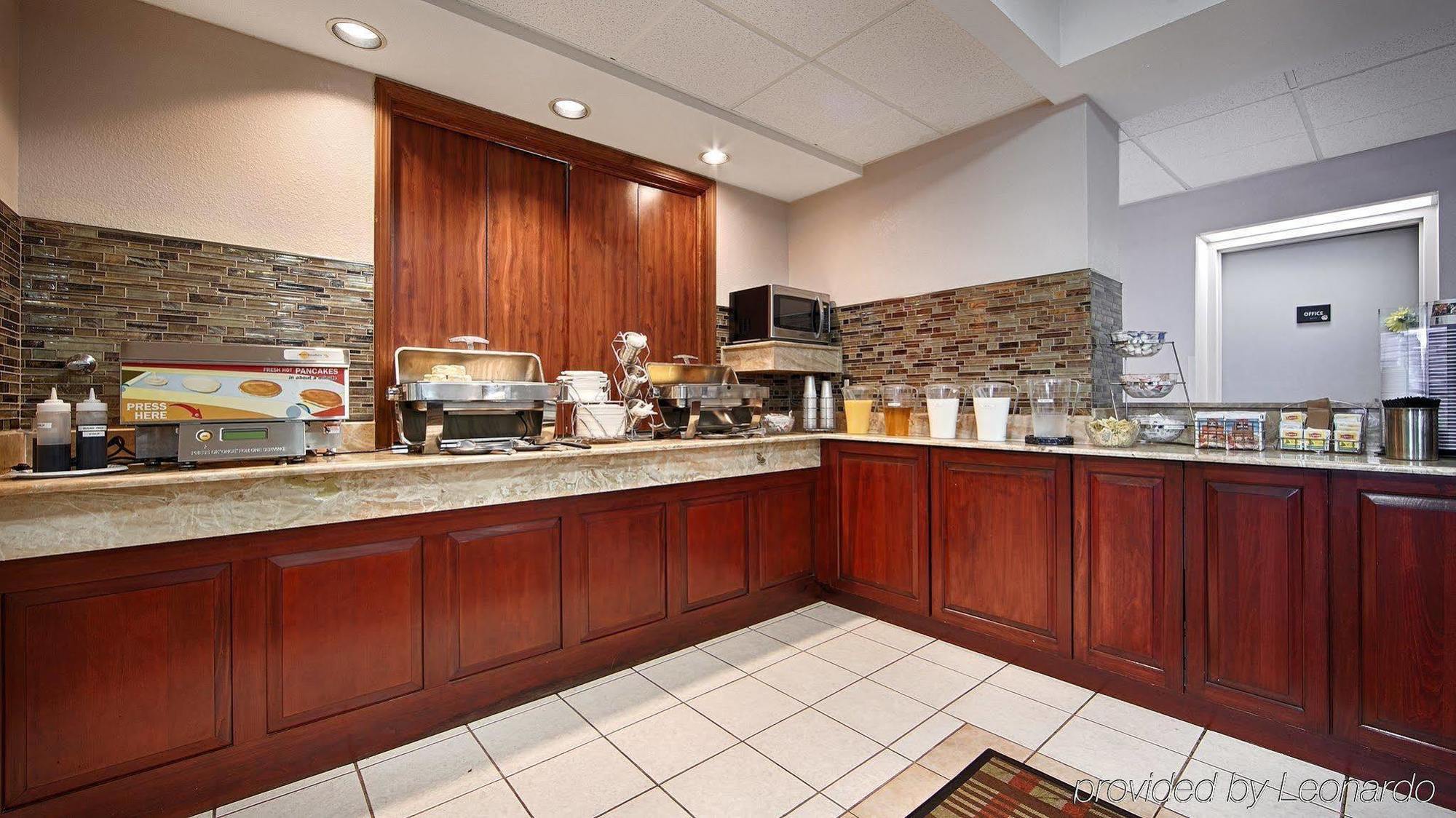 Baymont By Wyndham Ohio Hotel 3*